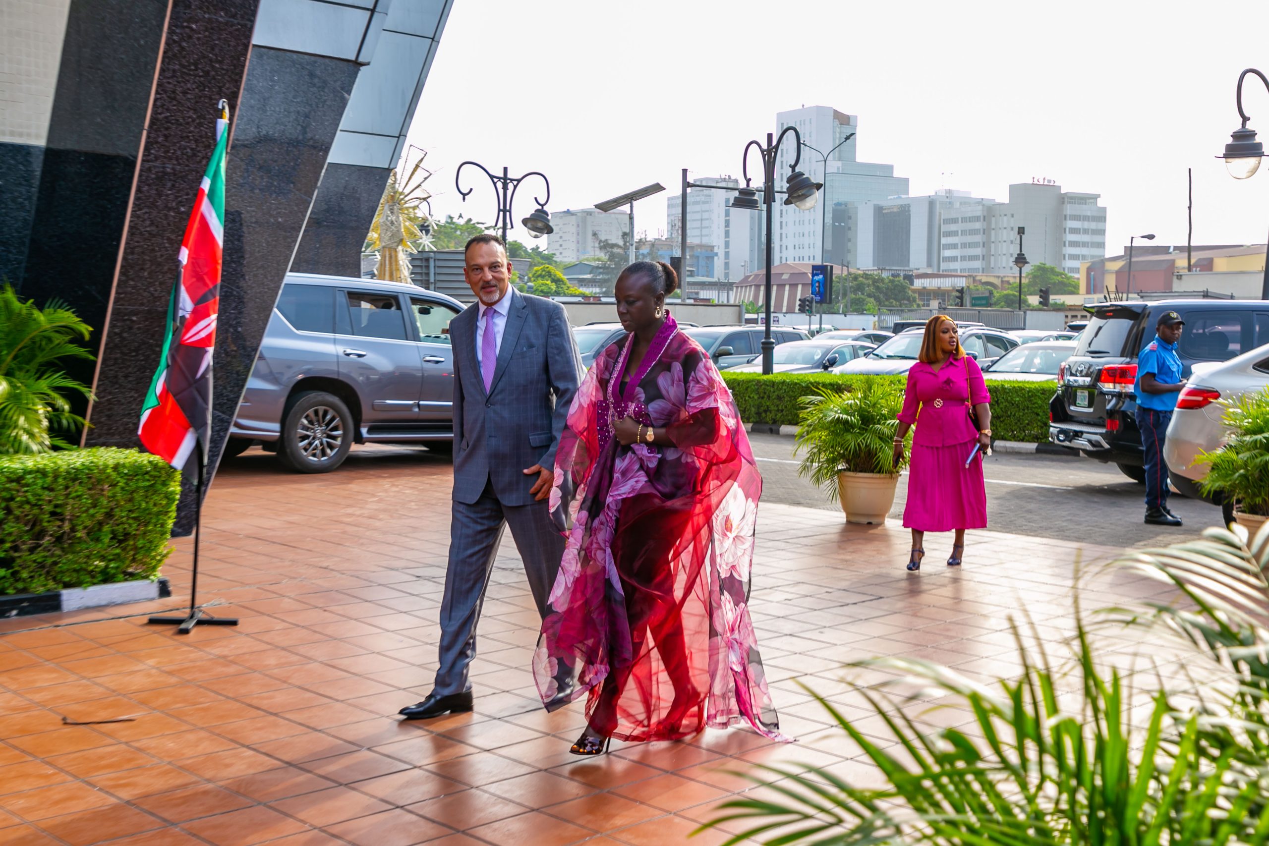 241130_The CIO & C-Suite Awards_Card C-7508